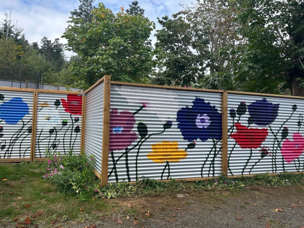 colorful-floral-mural